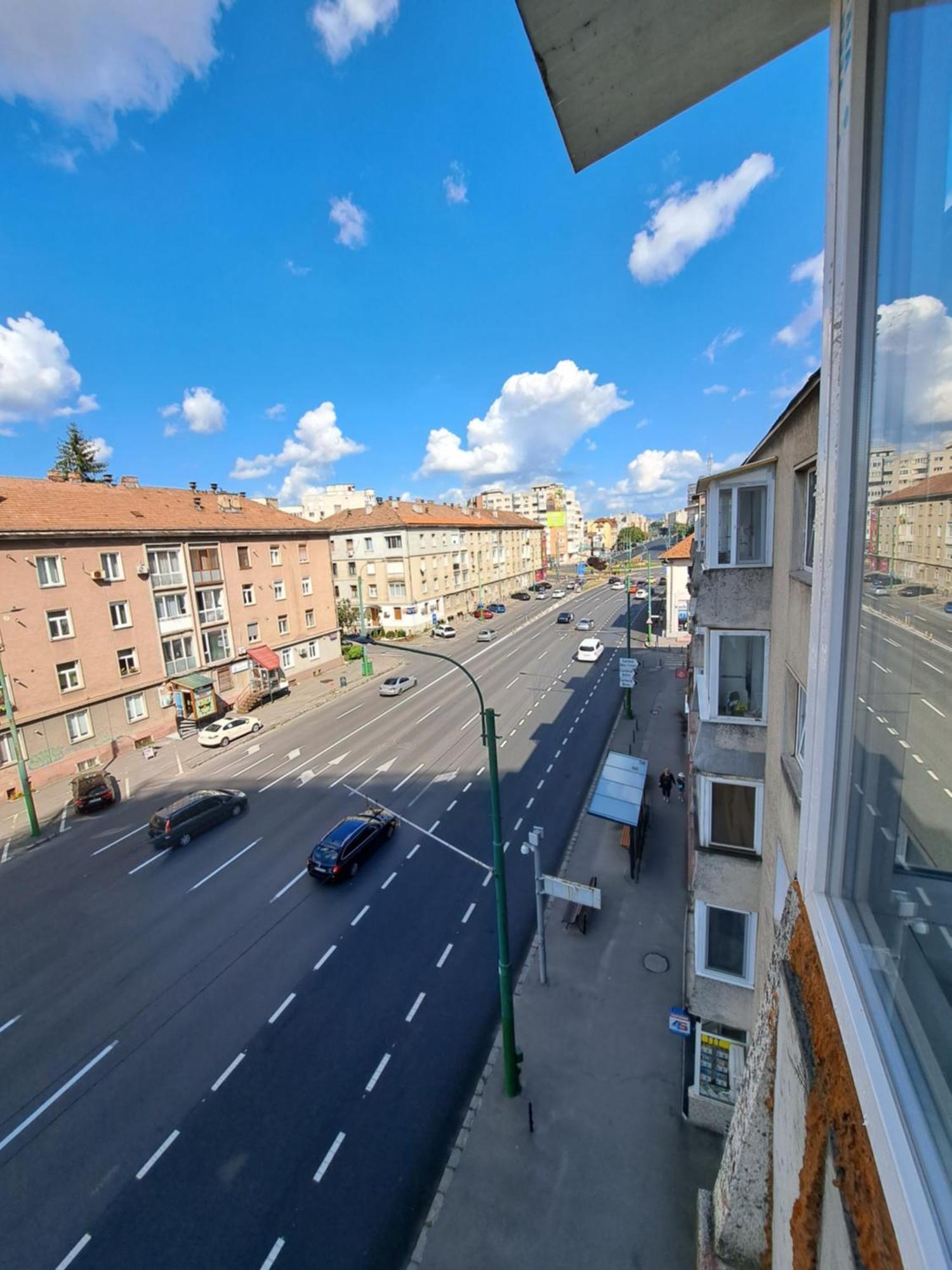 Garsoniera La Bulevard Brasov Exterior photo